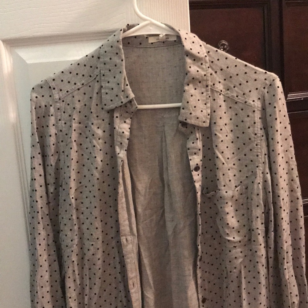 Gray polka dot button up shirt